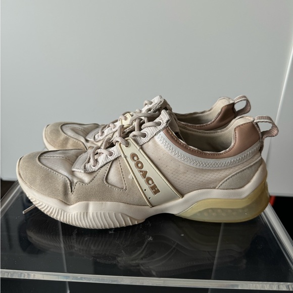 Coach Sneakers Beige - Picture 4 of 11